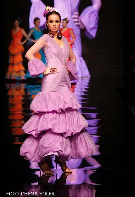 Diseño de trajes de flamenca