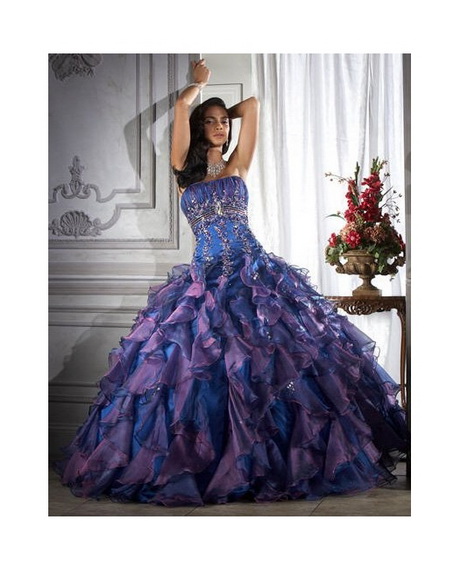 Imagenes de vestidos para quince años modernos