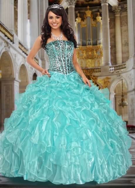 Imagenes de vestidos para xv años modernos