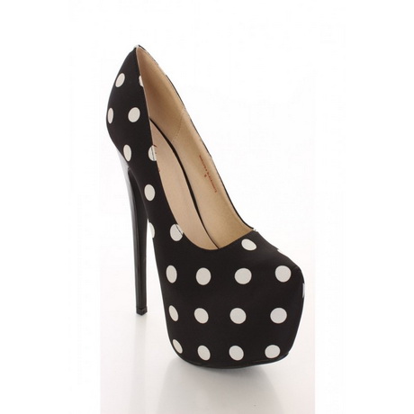 Tacones negros