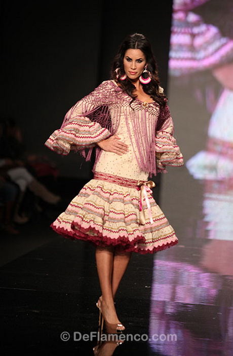 Traje de flamenca corto