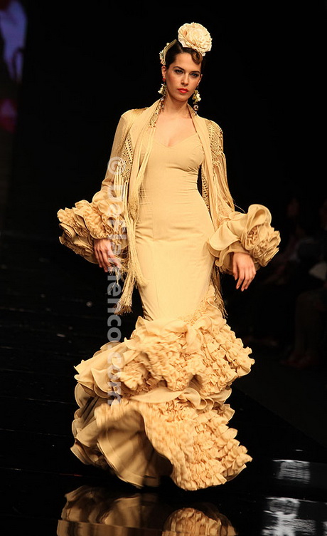 Trajes de flamenca mari cruz