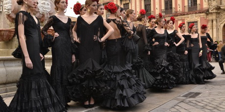 Trajes de flamenca negros