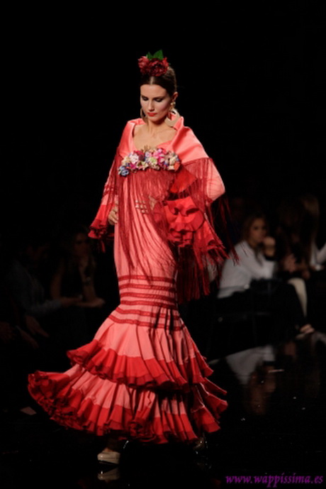 Trajes de flamenca rojos 2014