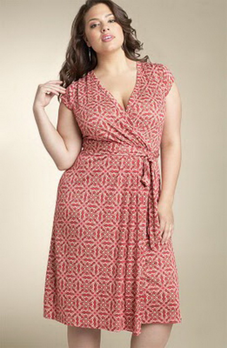 modelos de vestidos para rellenitas