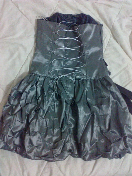 Vestidos cortos con corset