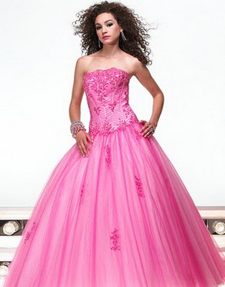 Categorías Relacionadas Si elijes por este lindo color para tu vestido de novia, tienes que recordar elegir un tono rosa que vaya de acuerdo al color de tu piel, y elegir un estilo apropiado, no uno que parezca más para fiesta de promoción o para quinceañera.