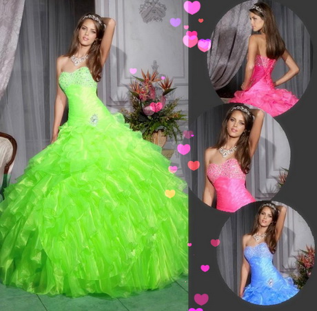 Vestidos de 15 años celestes