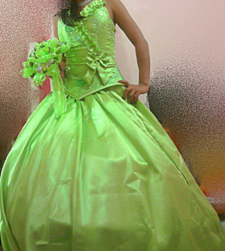 Vestidos de 15 años color verde manzana