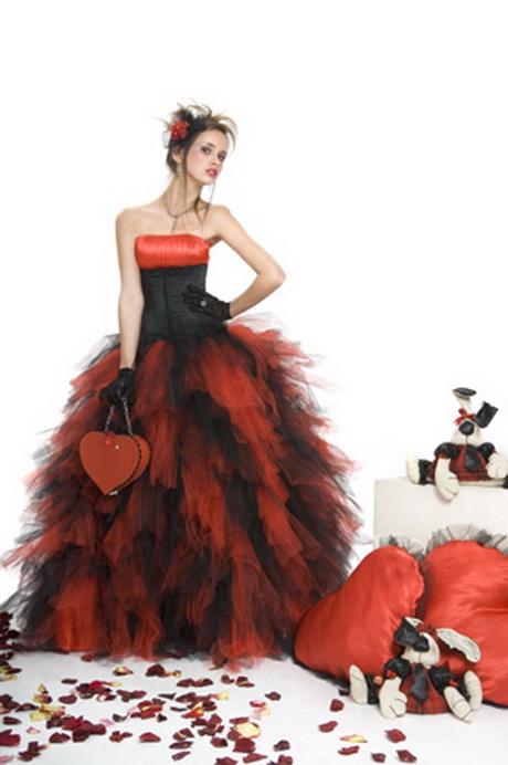 Vestidos de 15 años rojo con negro