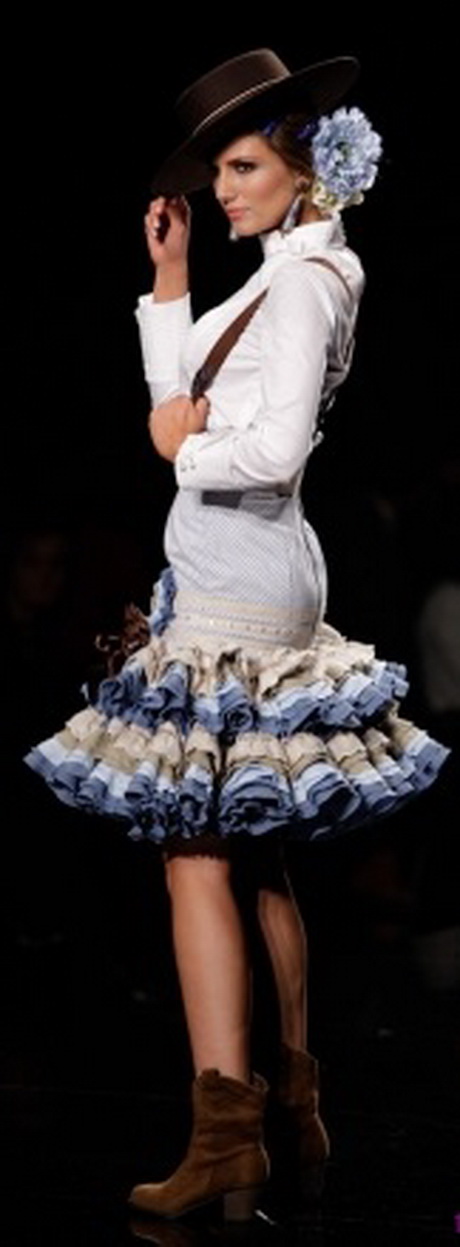 Vestidos de flamenca cortos 2014