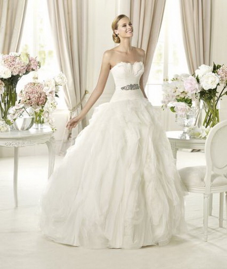 Vestidos de novia corte princesa 2014