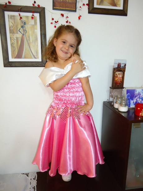 Vestidos de princesas infantiles