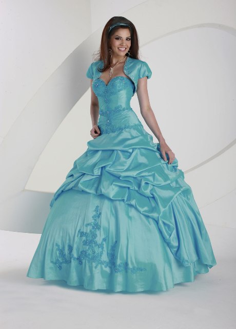 Vestidos de quince años estilo princesa