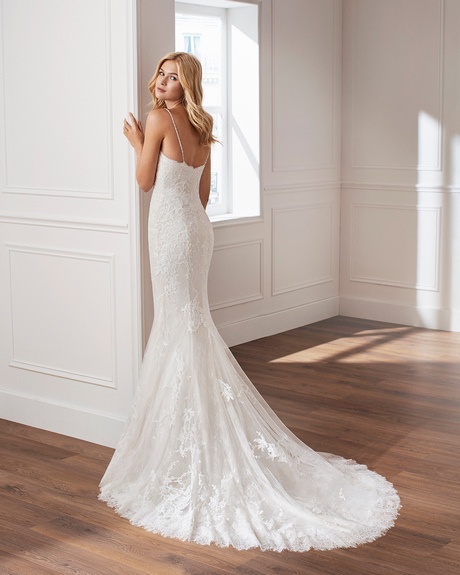 Vestidos de novia corte sirena 2019