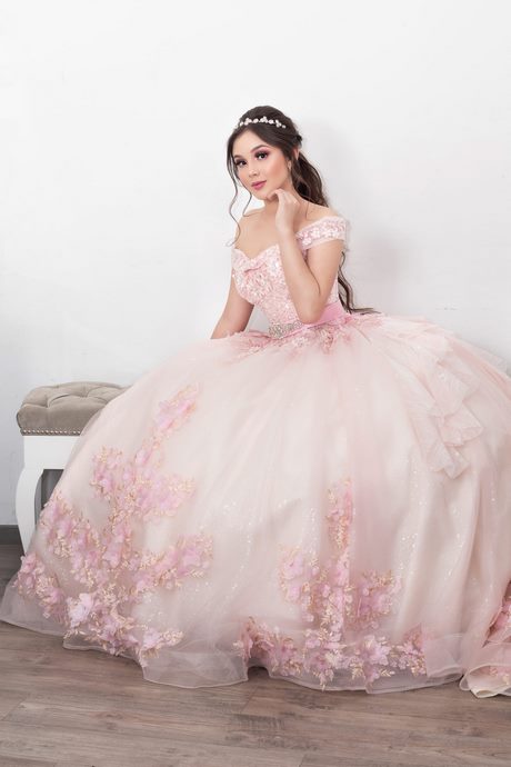 Vestidos cortos para quinceañeras 2022