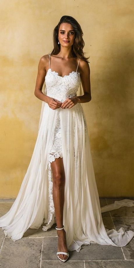 Vestidos de novia civil cortos 2022