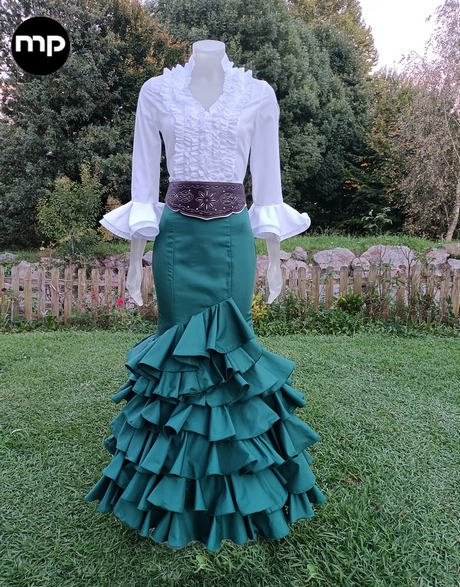 Trajes de flamenca 2023