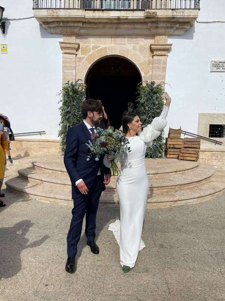 Trajes novios 2023