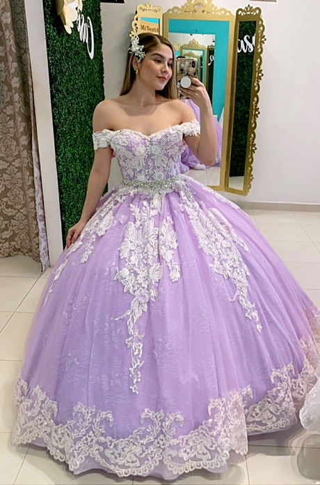 Vestidos de 15 añeras 2023