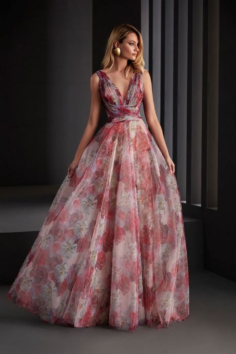 Vestidos noche invierno 2023
