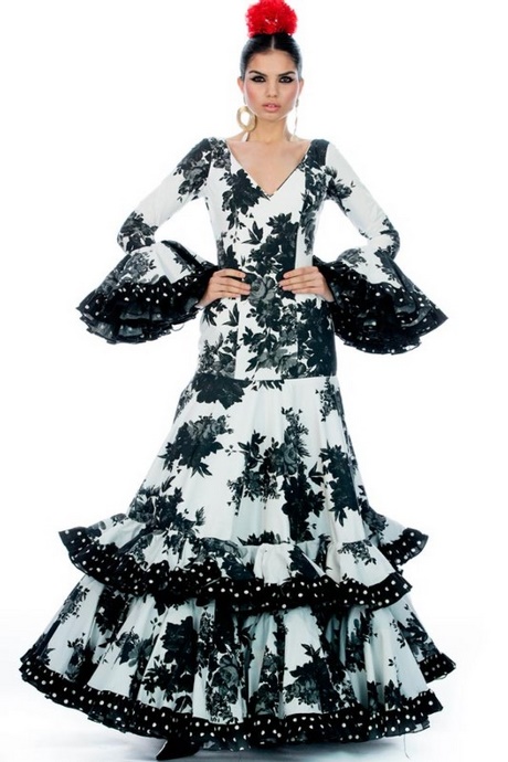 Trajes de flamenca pilar vera 2018