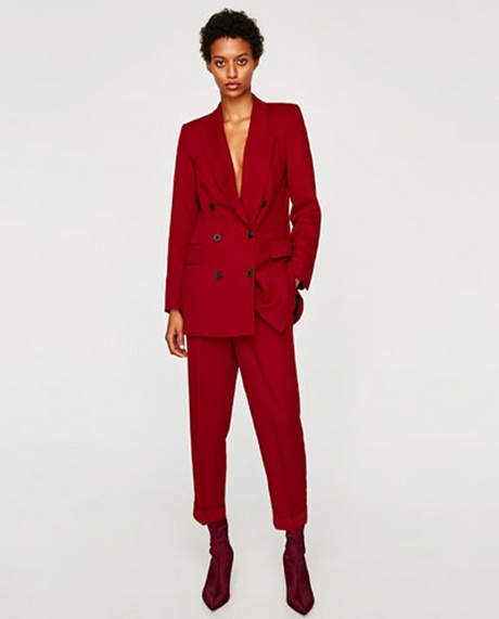 Trajes mujer 2018