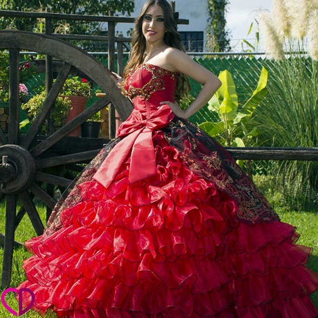 Vestidos de 15 años ala moda 2018