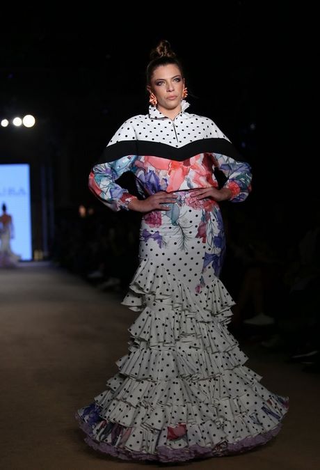 Desfile de trajes de flamenca 2019