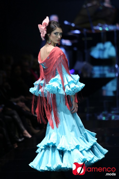 Lina trajes de flamenca 2019