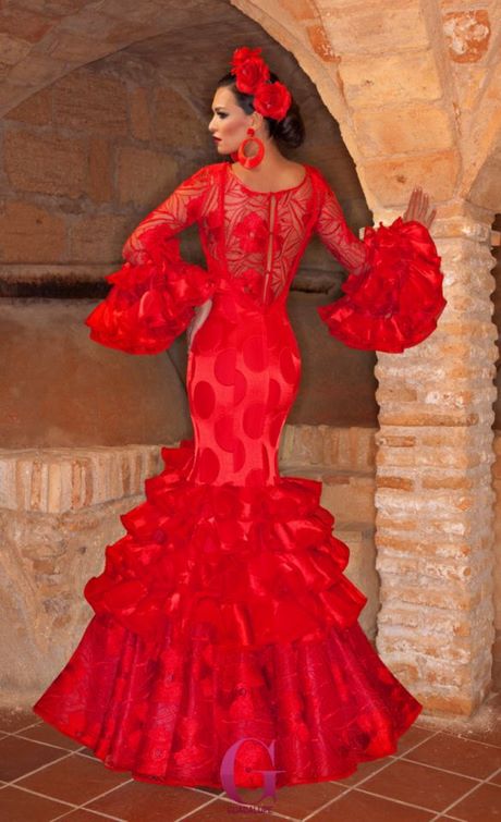 Trajes de flamenca rojos 2019