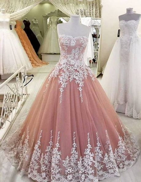 Vestidos de 15 años modelos 2019