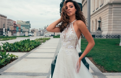 Vestidos de novia sencillos para boda civil 2019