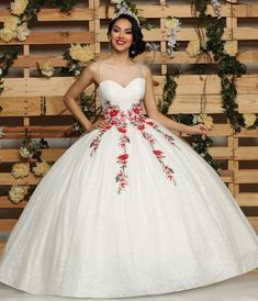 Vestidos de quinceañera modernos 2019