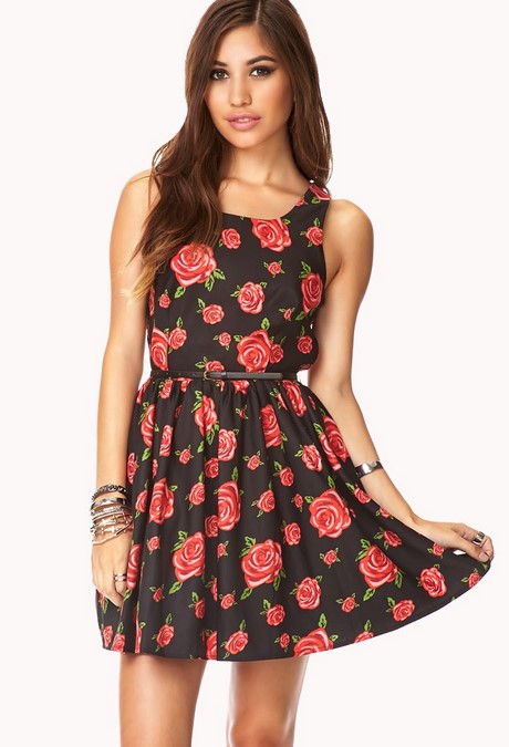 Vestidos de moda juveniles sencillos