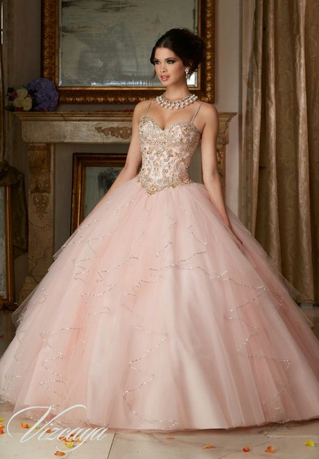 Imagenes vestido de 15 años 2018