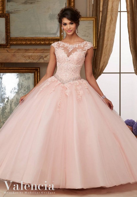 Imagenes vestido de 15 años 2018