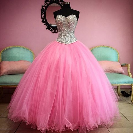 Imagenes vestido de 15 años 2018