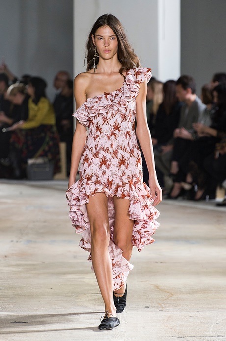 Vestidos de moda verano 2018