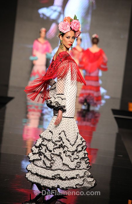 El rocio trajes de flamenca 2021
