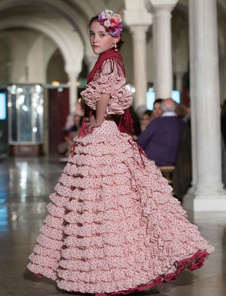 Moda flamenca 2021 niña