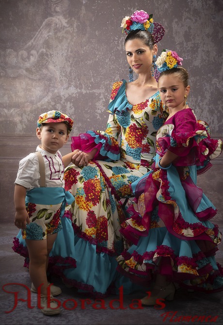Moda flamenca niña 2021