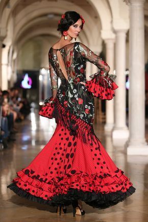 Trajes de flamenca rojos 2021