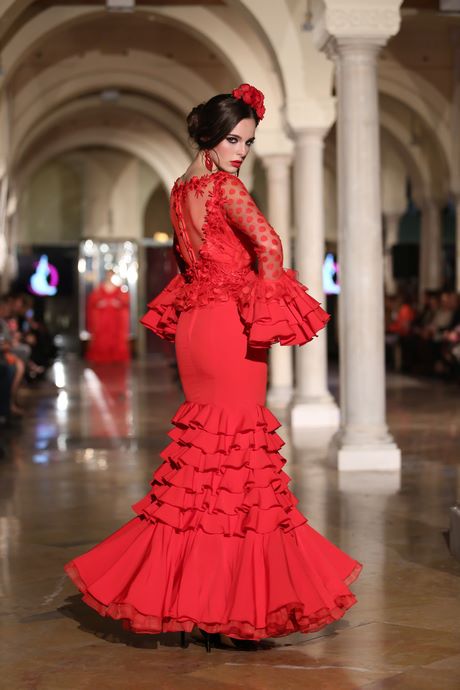 Trajes de flamenca rojos 2021