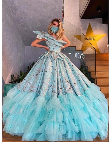 Trajes quinceañeras 2021