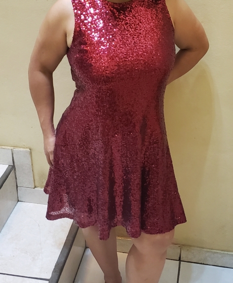 Vestido rojo coctel 2021