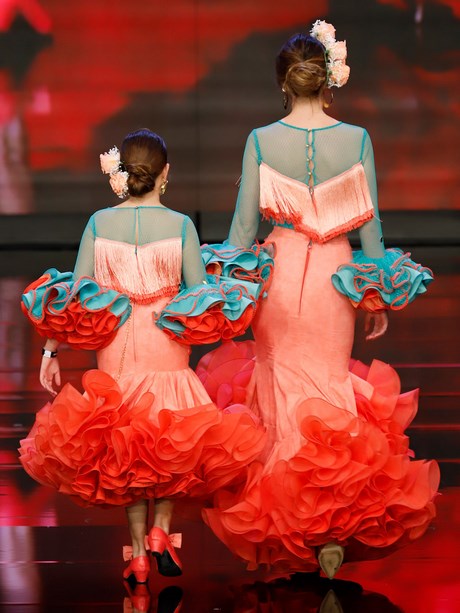 Vestidos de flamenca niña 2021