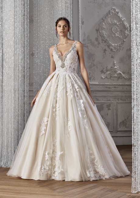 Vestidos de novia corte imperio 2021