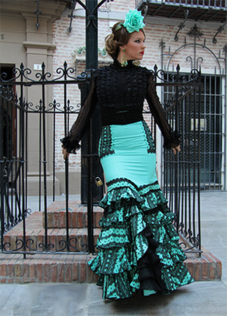 Colores de moda en trajes de flamenca 2016