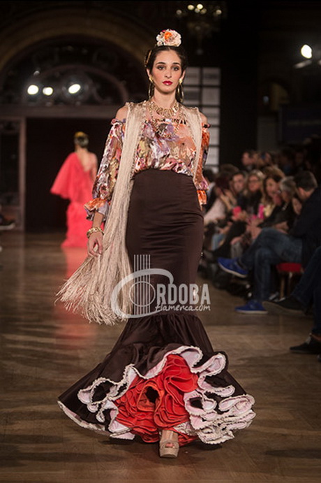 Desfile de trajes de flamenca 2016